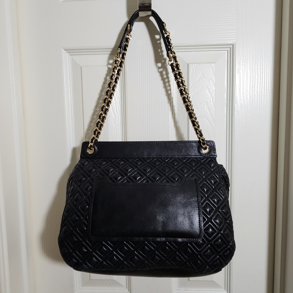 Tory Burch 'Marion' Quilted Convertible Shoulder Bag - Picture 9 of 11